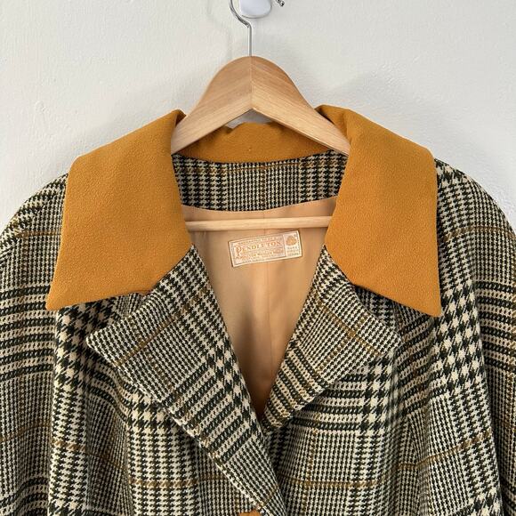 Pendleton Womens Vintage Plaid Cape 100% Wool One Size Yellow Collar Tartan - Picture 2 of 9